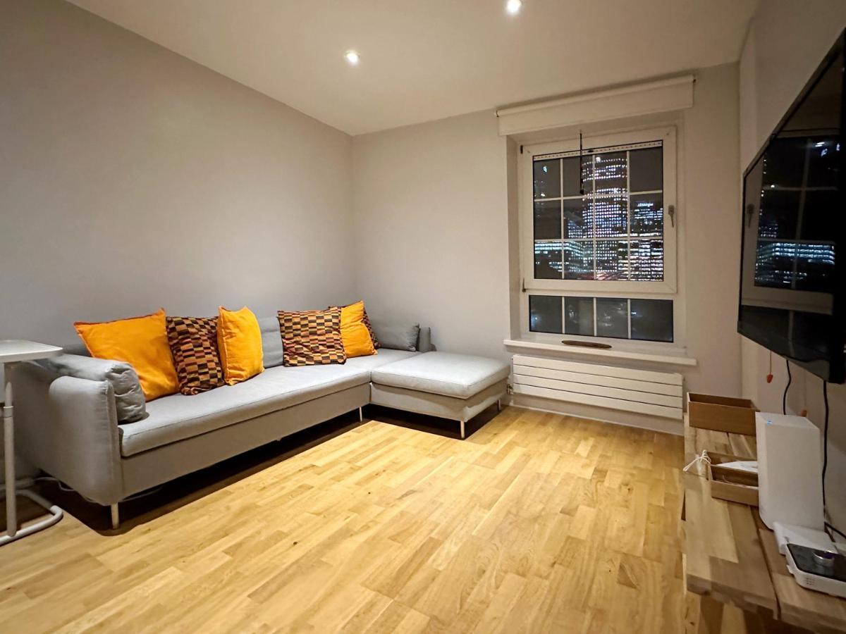 Apartament David's Place In Eastend Londra